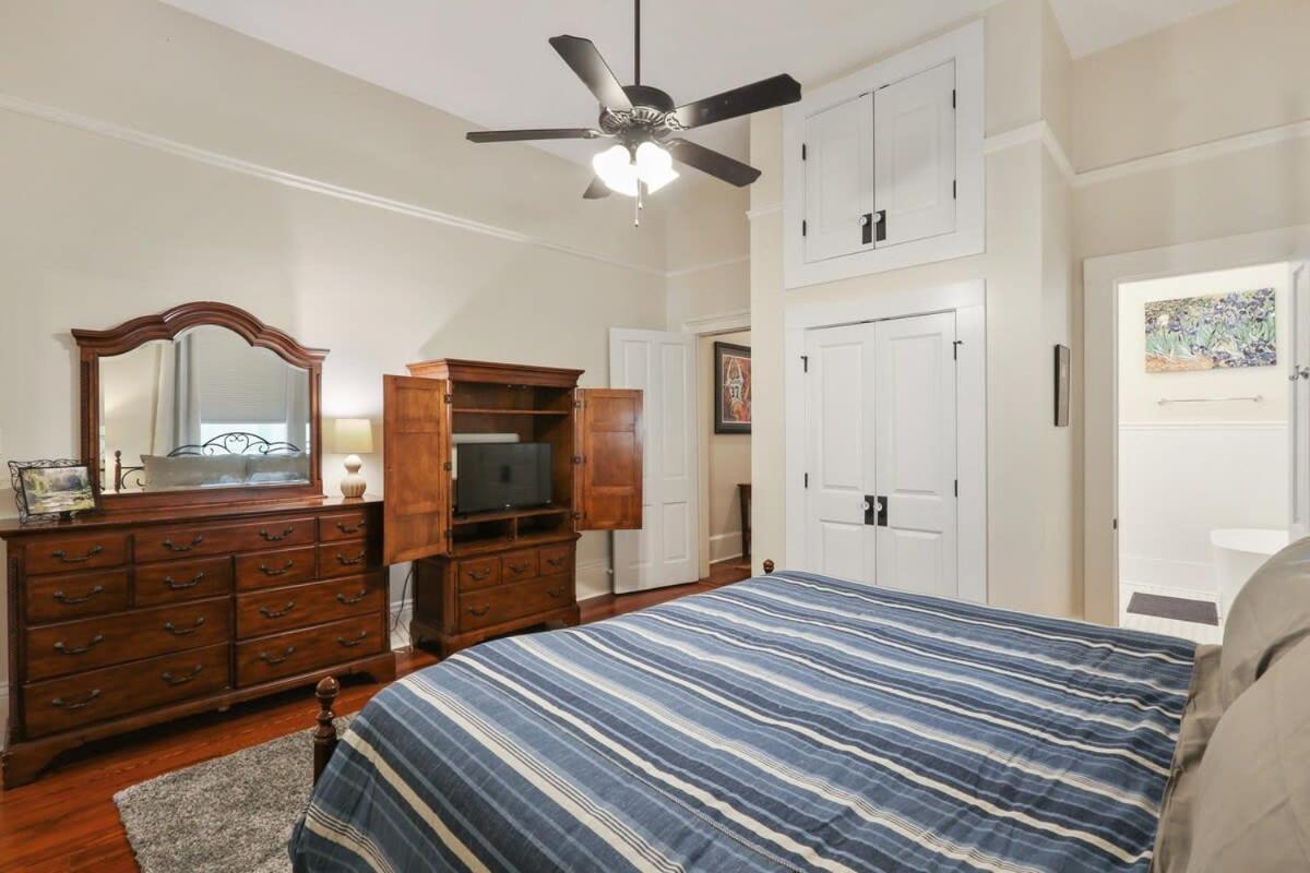 Unbeatable 2bd Bayou Luxury Steps To Jazz Fest